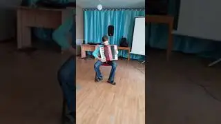 Ю.Жиро И.Монтан Под небом Парижа исполняет Кирик Владислав , преподаватель Балджи И.Н.