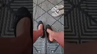 Stinky fresh sweaty flats