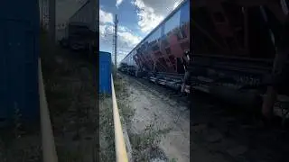 2тэ10у с служебным поездом