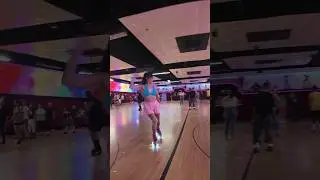 Pocket 3 perfect for  Roller Rink ! #pocket3 #dji #rollerskating
