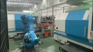CNC turning lathe with Robot