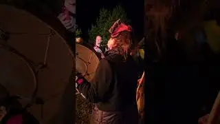 Ритуальное сожжение дивана на слёте тревел блогеров "Под Рюкзаком"