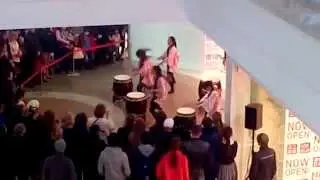 Барабарщицы на охотном ряду 17.04.2015