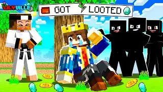 I GOT LOOTED IN MINECRAFT 😰| LILYVILLE SMP