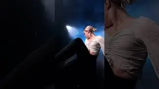Strip dance , Sasha