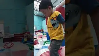 Zehan bergerilya di banyak guling | #shortsvideo