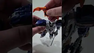 Adding Wingthing To Rest On Top Of Thundertron's Shoulder