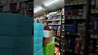 Ребёнок случайно разбил бутылку в магазине #КрасноеБелое