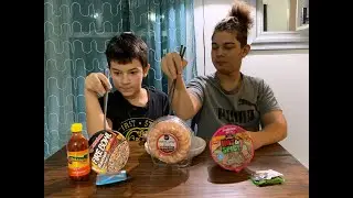 HOT PEPPER CHALLENGE with Dad's questions, Seri devam ediyor, abimle babamın sorularını cevaplıyoruz