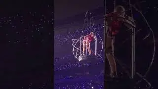 Taylor Swift - delicate LIVE in the pouring rain Rep Tour 7-21-18 #taylorswift #reptour