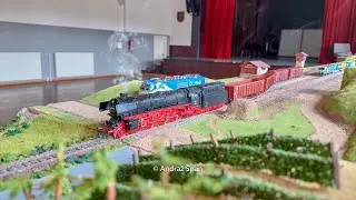 DB 012 064 Roco H0 with smoke generator TEST DRIVE (UHD - 4K !)