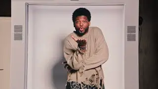 Former NHL player & current ESPN host, PK Subban took a Proto Hologram studio tour from Howie Mandel