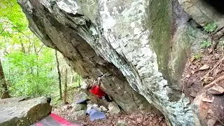 Slantern - Cumberland Trail // EPIC Tennessee Summer Bouldering