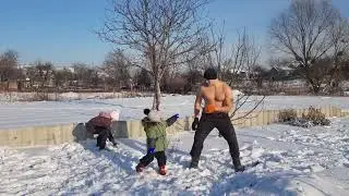Снежная битва