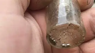 Нашёл Банку со РТУТЬЮ в бревне собственного дома! ОПАСНАЯ находка. Что делать что это за Химия