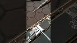 IPhone перестал видеть симкарту, как легко и быстро починить поломку