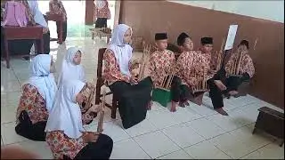Latihan Angklung