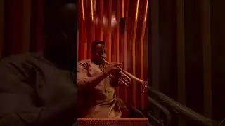TAIWO CLEGG PLAYING CHROMATIC SCALE ON 12 KEYS #study  #trumpet #saxophone