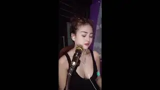 bigo live awalnya nyanyi malah ebot bantal!!!