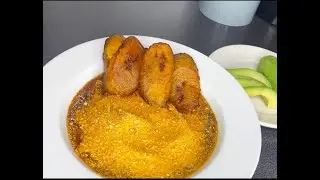 How To Make Amazing Ghana Street Food Yor Ke Gari Red Red |AKA G)B3