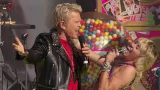 Billy Idol & Miley Cyrus perform at Super Bowl LV