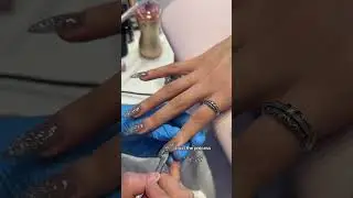 date = need new nails ˚ 𝜗𝜚˚⋆｡☆