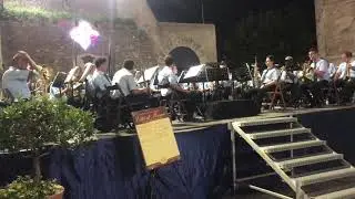 V. Favoino: GLI AMICI DI MINORI marcia sinfonica