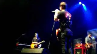 David Cook - Band breaks out with Celine Dion - 11.16.09