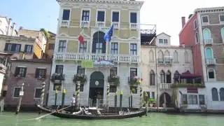 Riding the 1 Vaporetto on Venice's Grand Canal