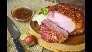Sweet and Spicy glazed Ham