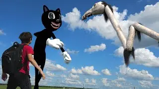 Cartoon Cat vs Long Horse