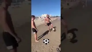 ⚽ ERLING HAALAND en una playa de España ·  ERLING HAALAND on a beach in Spain