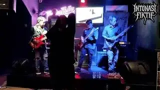 Intonasi Fiktif - My Journey ( Live at rockarolla bogor )