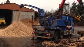 Mobile Chipper Bruks 806 PT Truck
