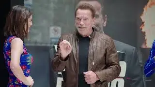 arnold schwarzenegger bromea con el elenco de fubar netflix