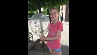 Отмечаем 100 подписчиков!))