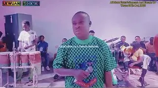 CHUKS IGBA LIVE MUSIC THRILLS AT FERGMOND HOTEL OBIARUKU ©2022