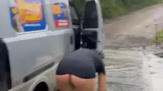 Cleaning Car in River Feat | Andrea Granda 