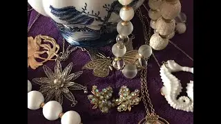 ВИНТАЖ #4 ВОЛШЕБНЫЕ УКРАШЕНИЯ В ВИНТАЖНОМ КУВШИНЧИКЕ SARA COVENTRY, BSK..