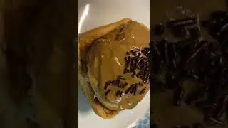 Superyummy cinnamon roll with chocolate toppings 