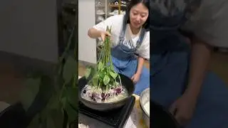 Thử thách làm món hoa hồng chiên giòn #shorts
