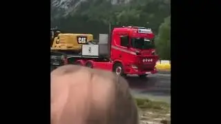 SCANIA vs VOLVO