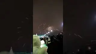 Салют новый год 2020г HWMm2w ZDlQ