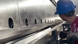 CNC double sheet metal bending machine to bend polygonal steel pipe