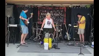 Heartbreaker sung by Retro Rock