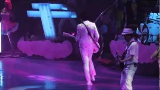 Katy Perry "I kissed a girl"-Kansas City, August 17, 2011