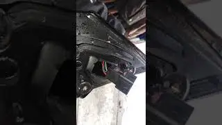 How to replace the side mirror glass on a CHEVROLET CRUZE