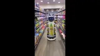 Робот-промоутер продаёт Coca-Cola в Иордании