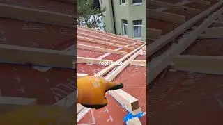 Вентиляция под кровельного пространства в ендове. 