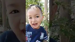 Haikal belajar nyanyi